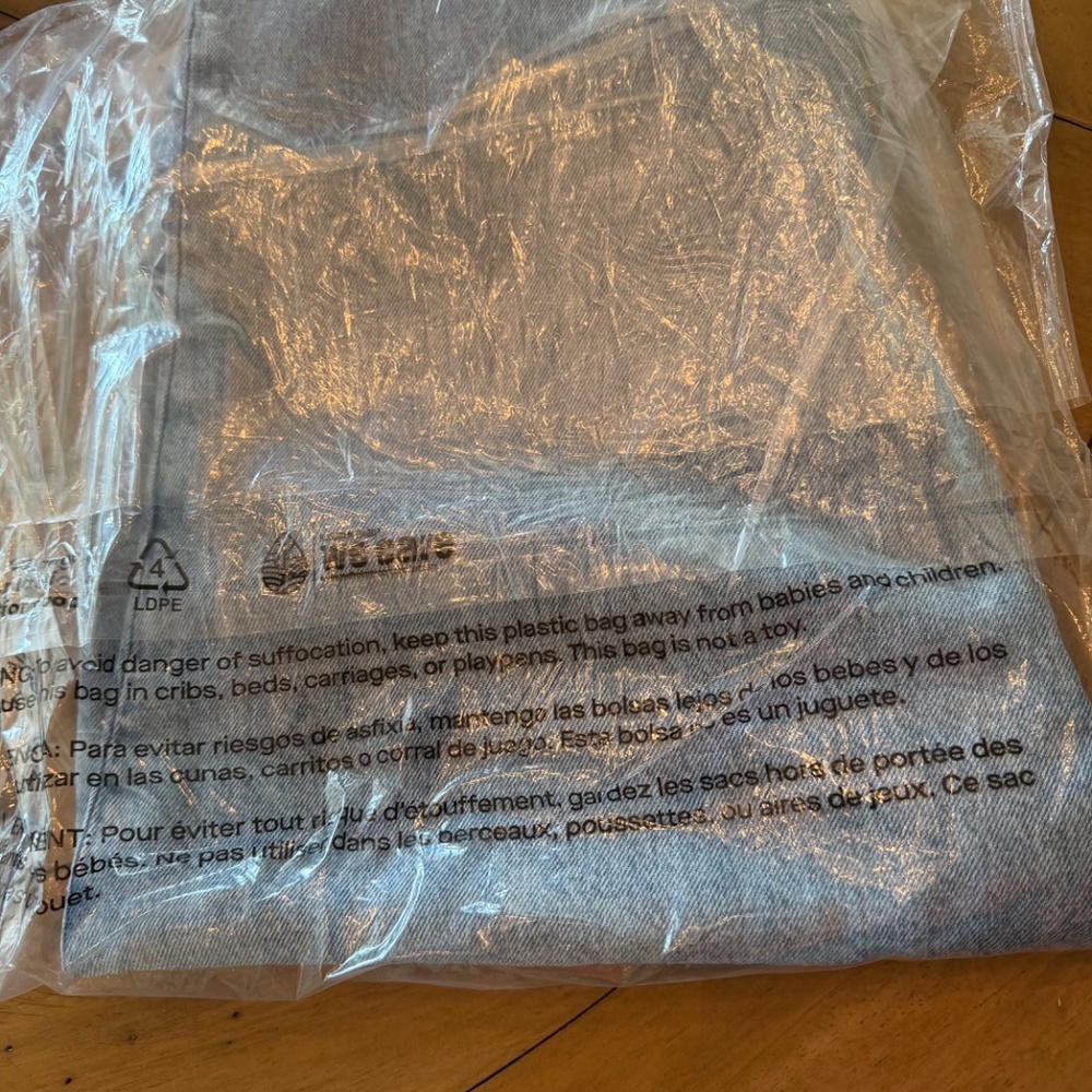 Good American "Good Boy" Jeans NEW - Picture 7 of 7